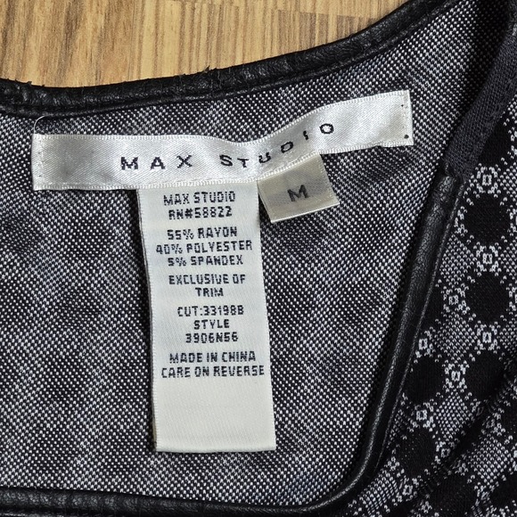MAX STUDIO Sheath Peplum Dress Women's‎ Size M Geometric Black Gray Sleeveless - Picture 3 of 5